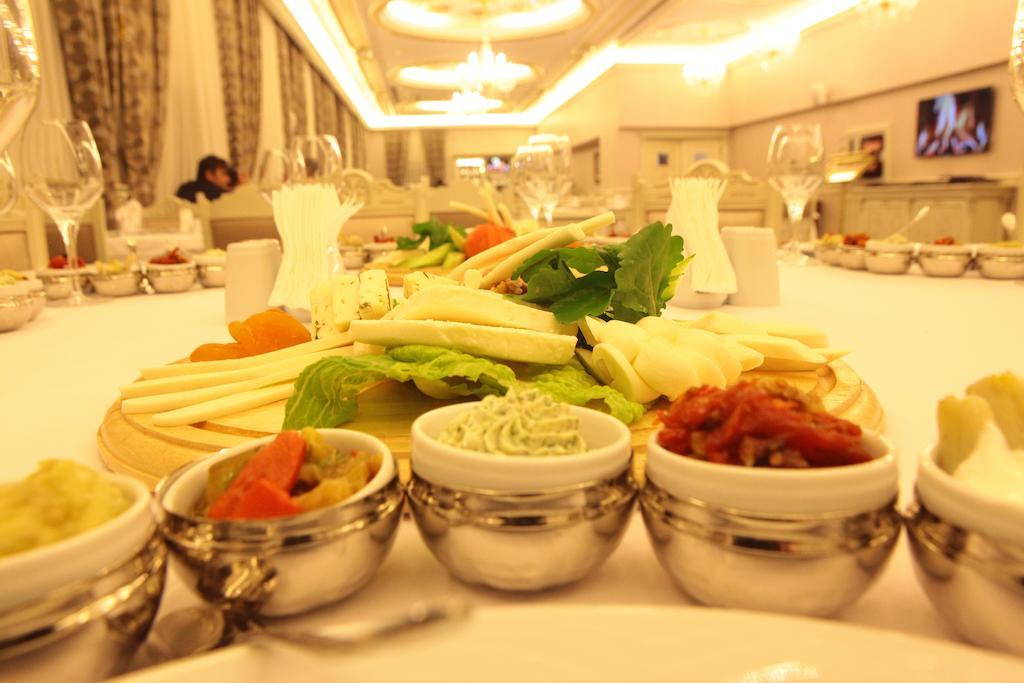 Demir Hotel Diyarbakır Buitenkant foto