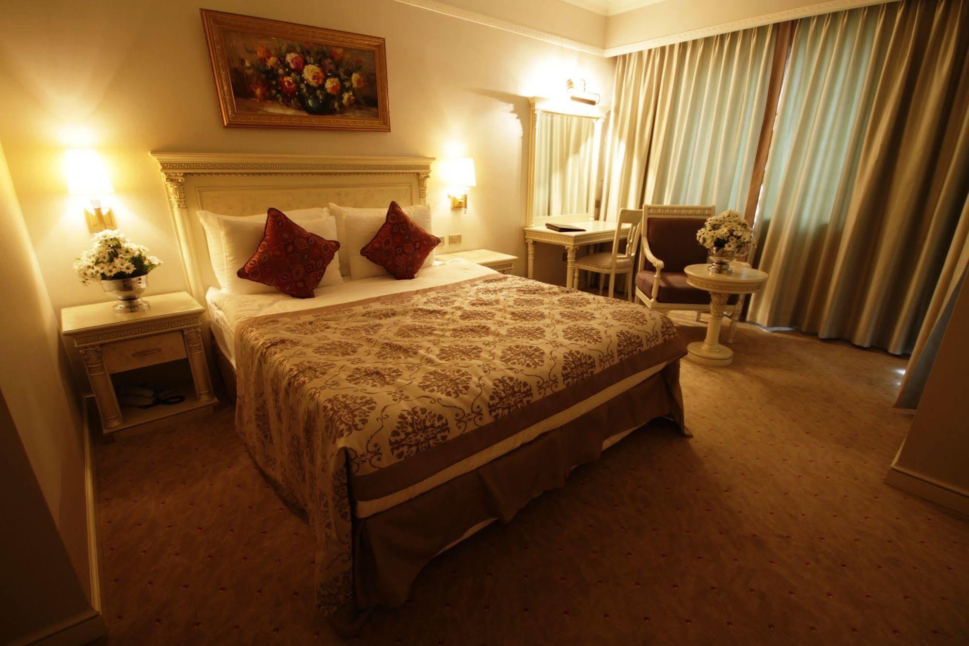 Demir Hotel Diyarbakır Buitenkant foto